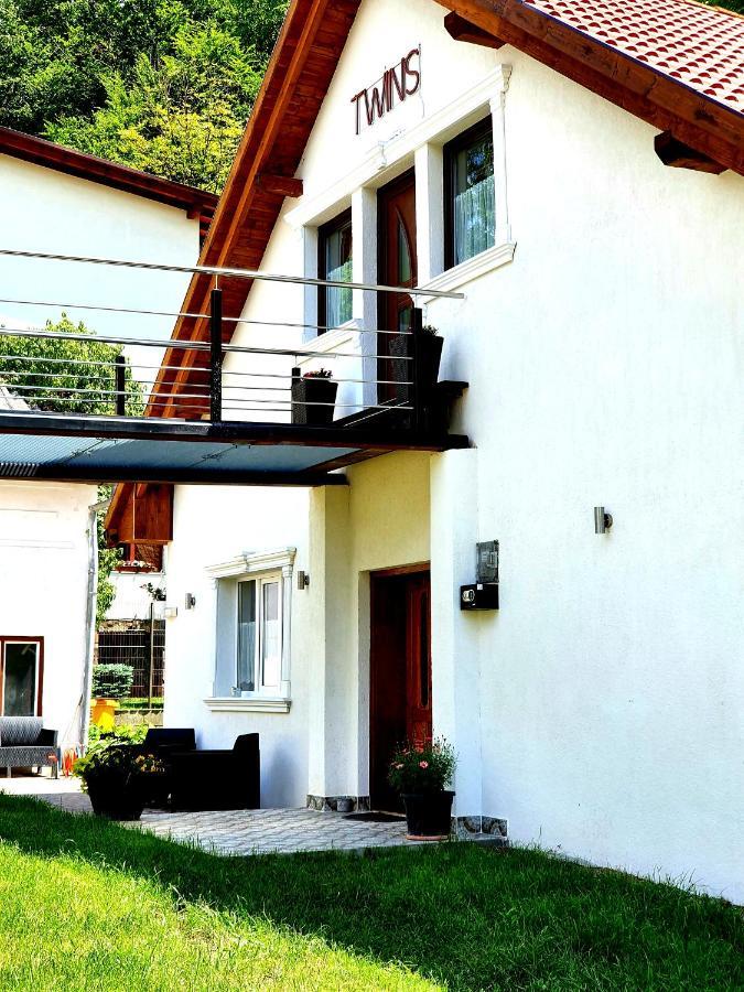 Twins Apartments Sovata Eksteriør billede